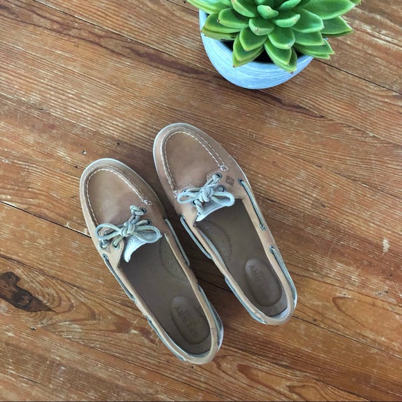 Sperry // women’s firefish lace-up boat shoe - Picture 2 of 8